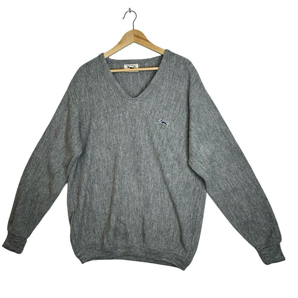 THE FOX SWEATER Gray V-Neck Men's Sweater by JC Penney Size XL